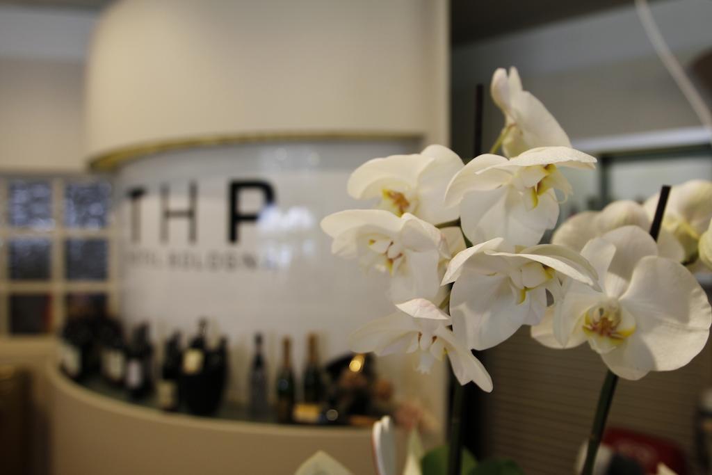 Отель Thp Bologna Картерия-ди-Сесто-Растиньяно Экстерьер фото